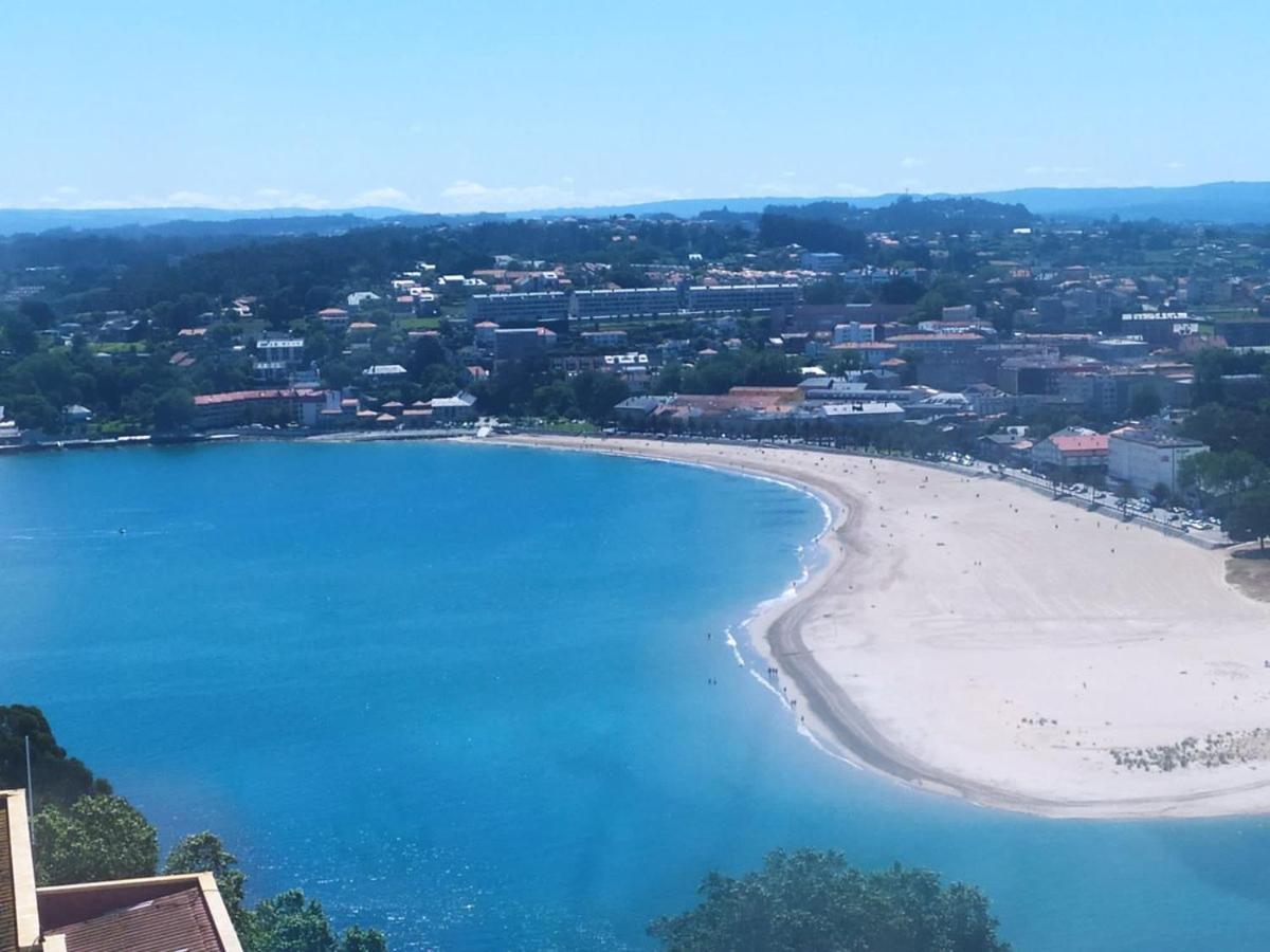 Casa Con Jardin En La Playa De Almieiras Villa Fene Kültér fotó