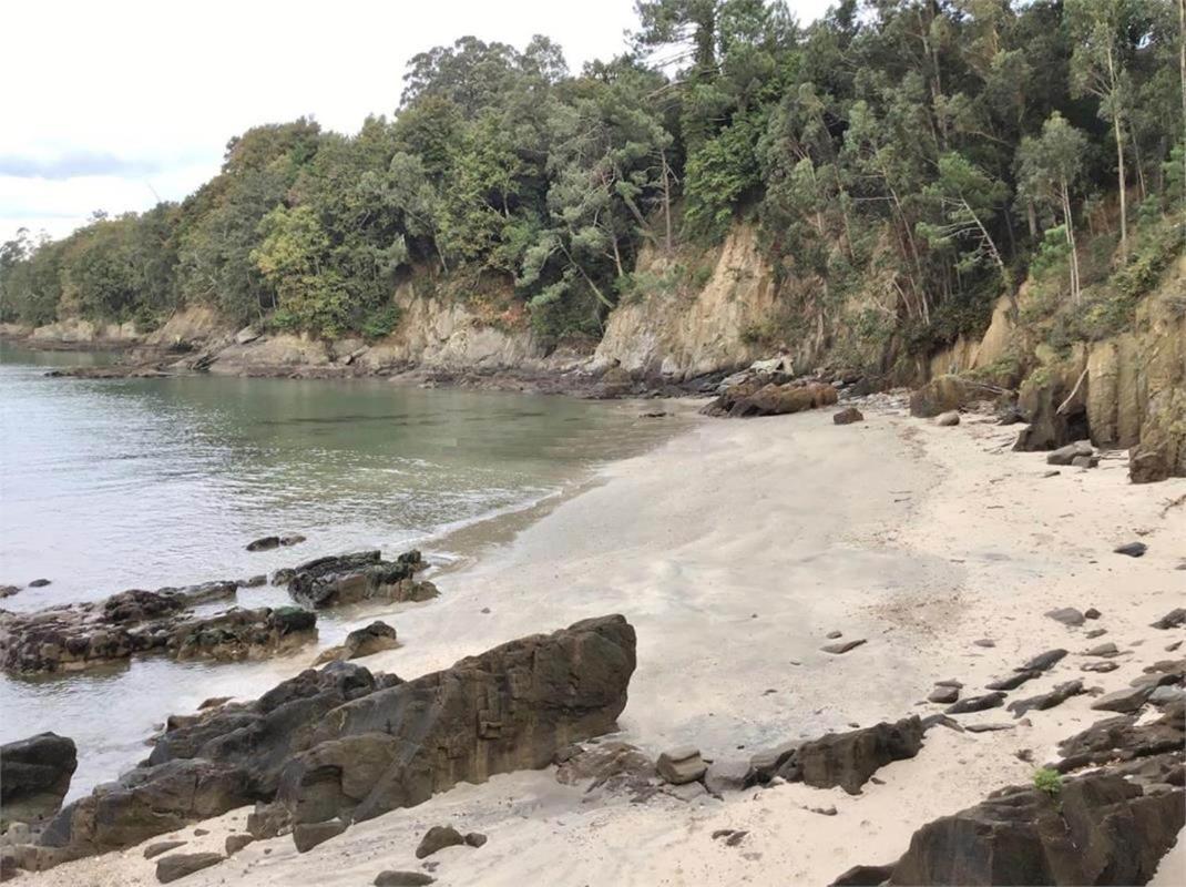 Casa Con Jardin En La Playa De Almieiras Villa Fene Kültér fotó